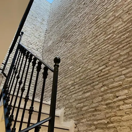 Casa Naia Santa Rufina 7 * Seville